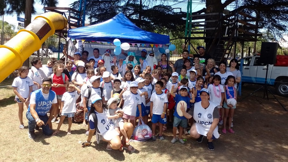 Hijos e hijas de afiliados a UPCNBA asisten a la colonia de verano del Sindicato de Navales de Almirante Brown