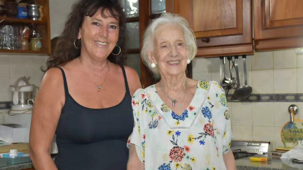 Fabiola Mosquera se reunió con Estela de Carlotto en su casa de La Plata