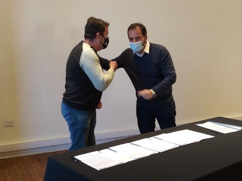 El intendente Ariel Sujarchuk, UPCNBA y demás organizaciones gremiales acordaron nuevas mejoras salariales para los trabajador@s municipales de Escobar