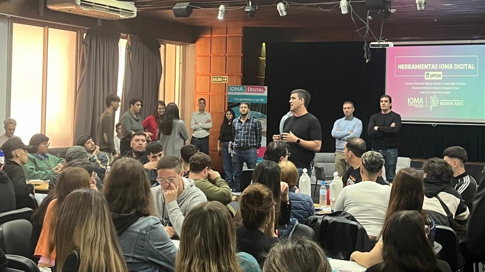 Integrantes de comisión directiva de la DGCyE recibieron una capacitación acerca de las herramientas digitales del IOMA