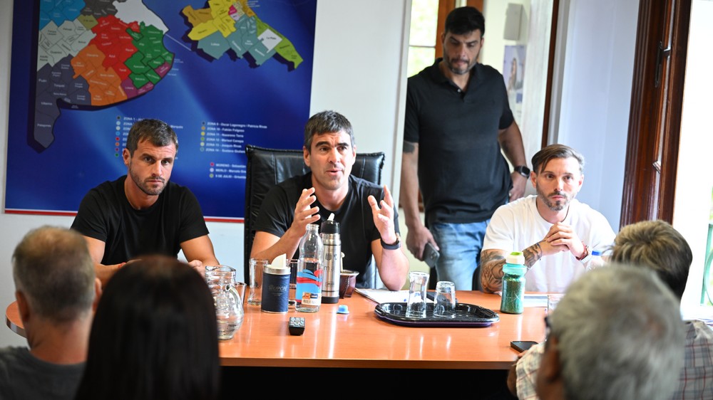 La Secretaría Gremial reunió a secretarios y secretarias generales de comisiones internas para analizar en detalle los puntos de la última paritaria