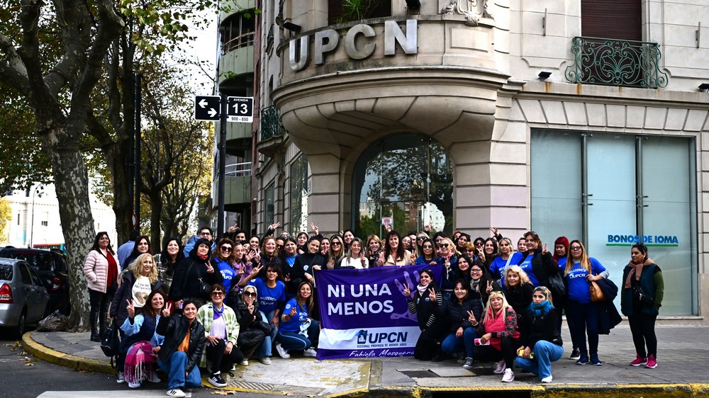 UPCNBA participó en La Plata de la 10° movilización de "Ni Una Menos"