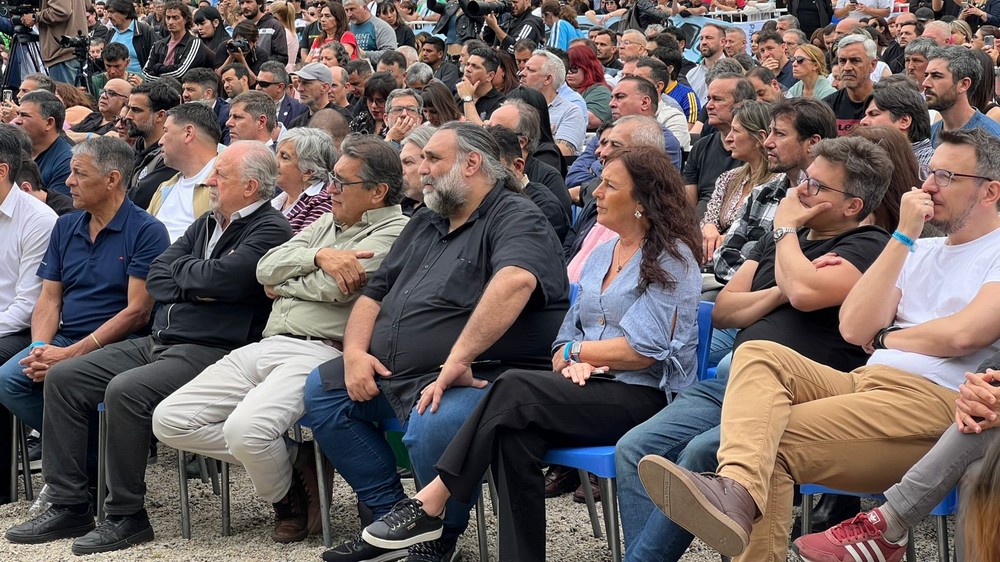Fabiola Mosquera y una nutrida presencia de UPCNBA formaron parte del acto por el Día de la Lealtad en San Vicente