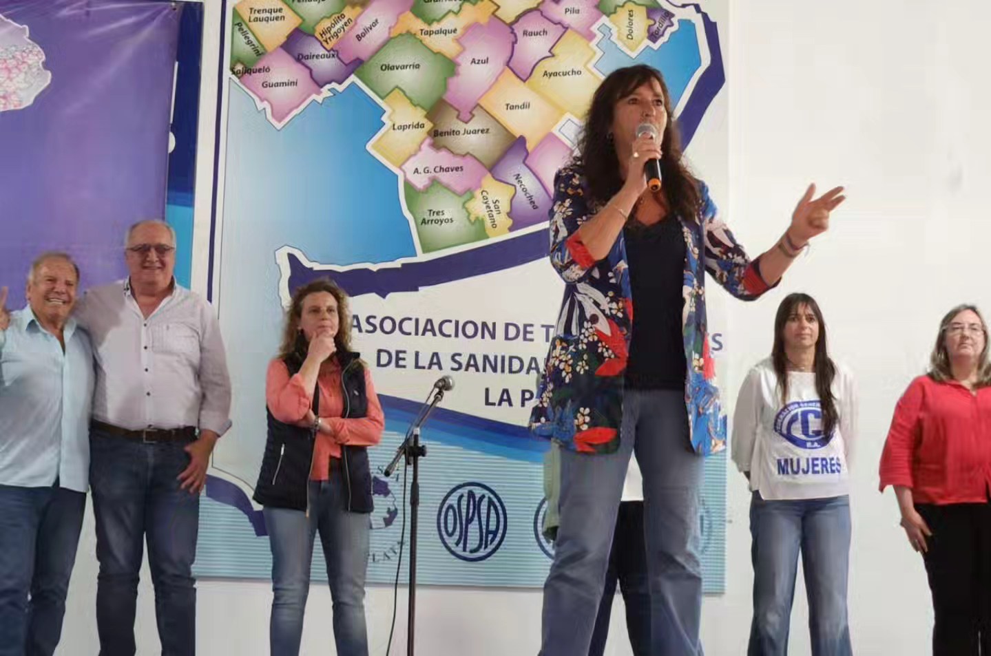 3plenariomujerescgtregionallaplata1