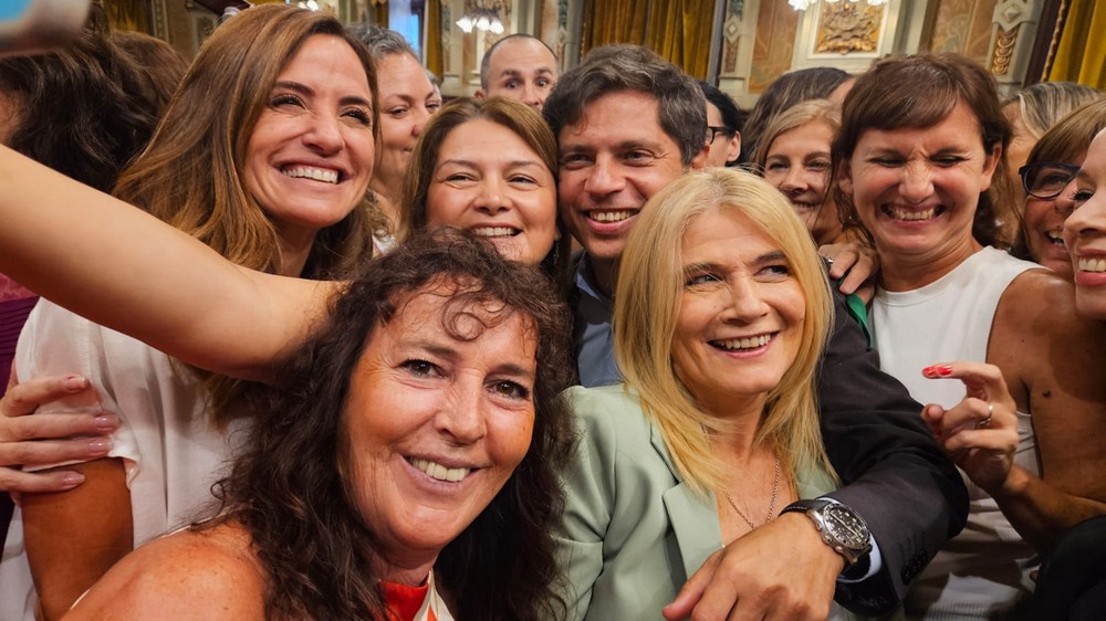 Diadelamujerkicillof20240