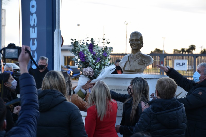 UPCNBA participó en Berisso de actividades conmemorativas por un nuevo aniversario del paso a la inmortalidad de Eva Perón