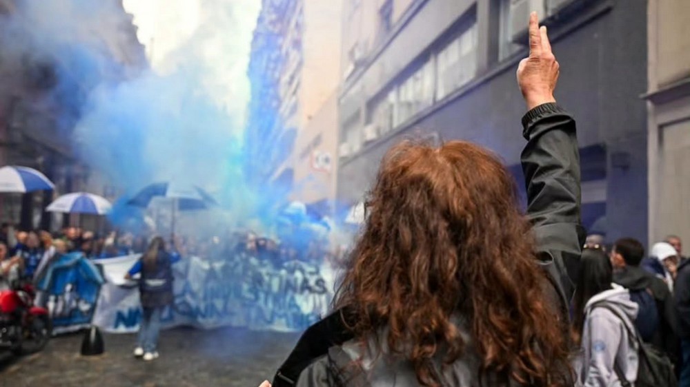 Andrés Rodríguez y Fabiola Mosquera encabezaron la participación de UPCN en la movilización de la CGT
