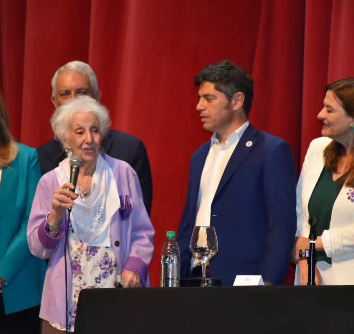 Diadelamujerpba20269