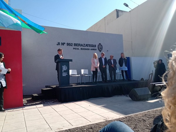 UPCNBA participó del acto de inauguración de un jardín de infantes en Berazategui que encabezó el gobernador Kicillof