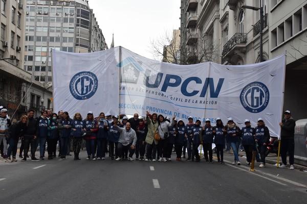 UPCNBA participó de la movilización “Primero La Patria” convocada por la CGT