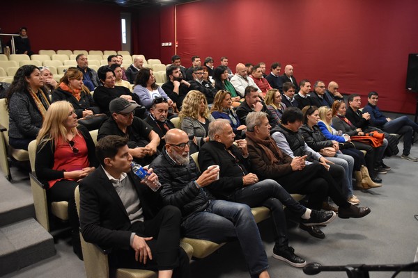 Andrés Rodríguez encabezó un encuentro con miembros de la comisión directiva de la Seccional provincia de Buenos Aires