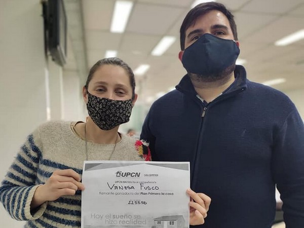 La secretaría de Interior de UPCNBA sorprendió a tres ganadores del Plan Primero La Casa